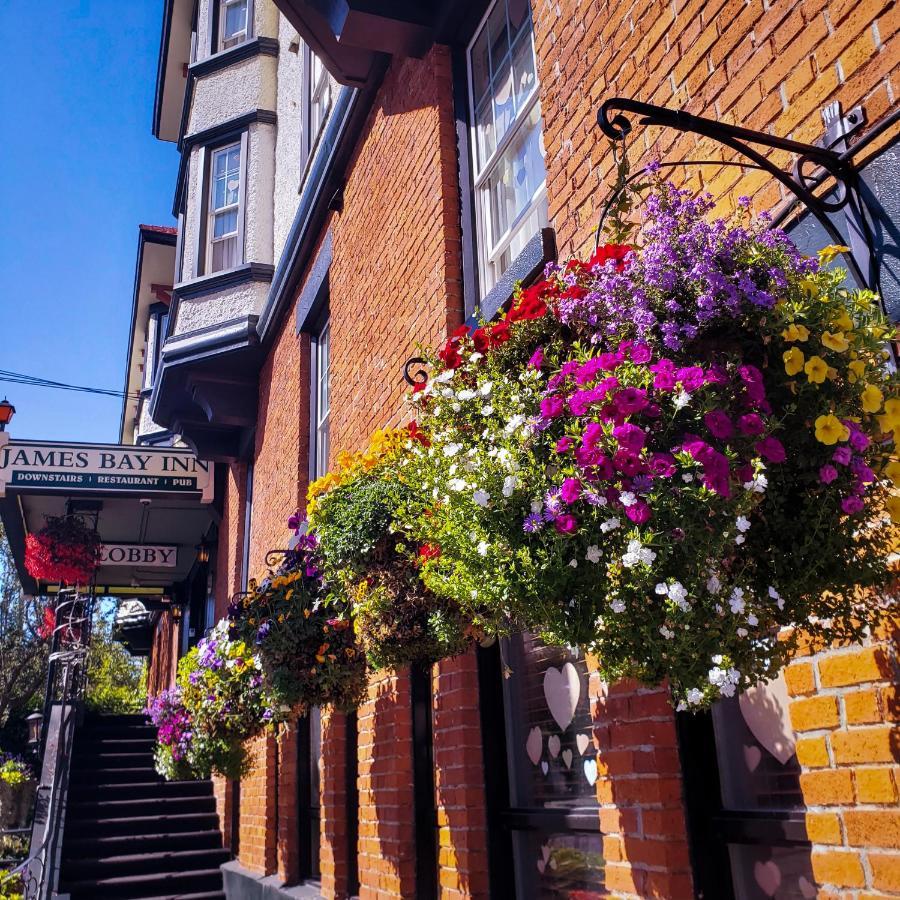 James Bay Inn Hotel, Suites & Cottage Victoria Zewnętrze zdjęcie